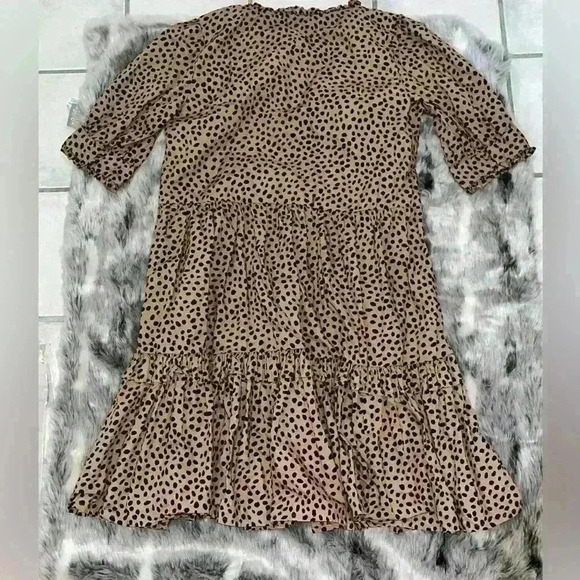 J. Crew | Ruffleneck Tiered Popover Dress in Leopard Dot sz Small S Tan black - Picture 4 of 9